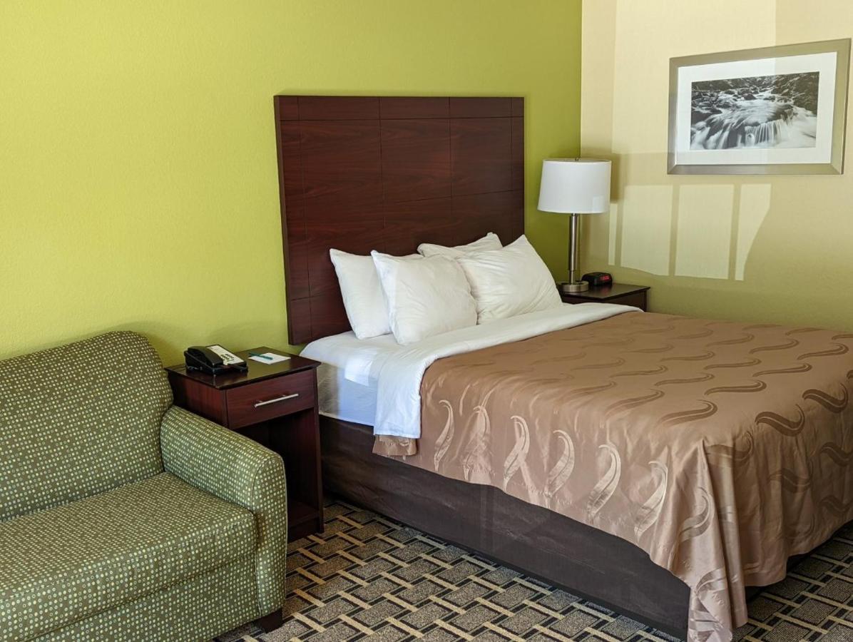 Quality Inn Чероки Экстерьер фото